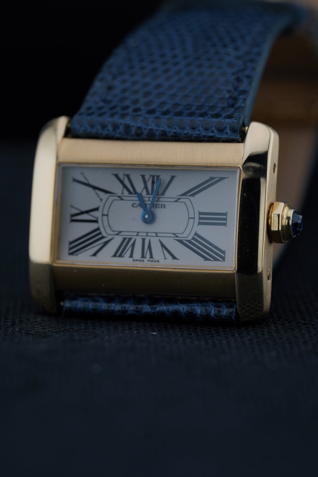 Cartier Tank Divan en or jaune | Réf. 2601 | '90